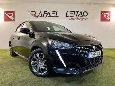 Peugeot 208 2022 - 13450 EUR, 145000 km - AUTO.MOTO.pt - 145000km - foto 4 de 29