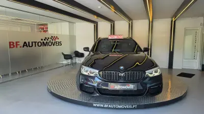 BMW 525 2019 - 31500 EUR, 84679 km - AUTO.MOTO.pt - 84679km - foto 11 de 67