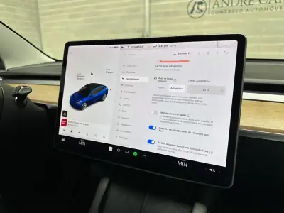 Tesla Model 3 2021 - 27950 EUR, 58905 km - AUTO.MOTO.pt - 58905km - foto 20 de 55