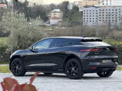 Jaguar I-Pace 2020 - 27990 EUR, 126000 km - AUTO.MOTO.pt - 126000km - foto 12 de 27