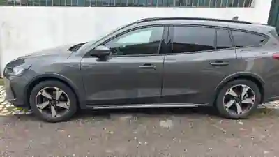 Ford Focus SW 2024 - 21000 EUR, 25000 km - AUTO.MOTO.pt - 25000km - foto 1 de 6