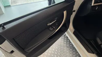BMW 418 Gran Coupé 2019 - 20900 EUR, 175008 km - AUTO.MOTO.pt - 175008km - foto 36 de 50