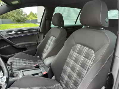 Volkswagen Golf 2014 - 15000 EUR, 240000 km - 240000km - foto 36 de 83