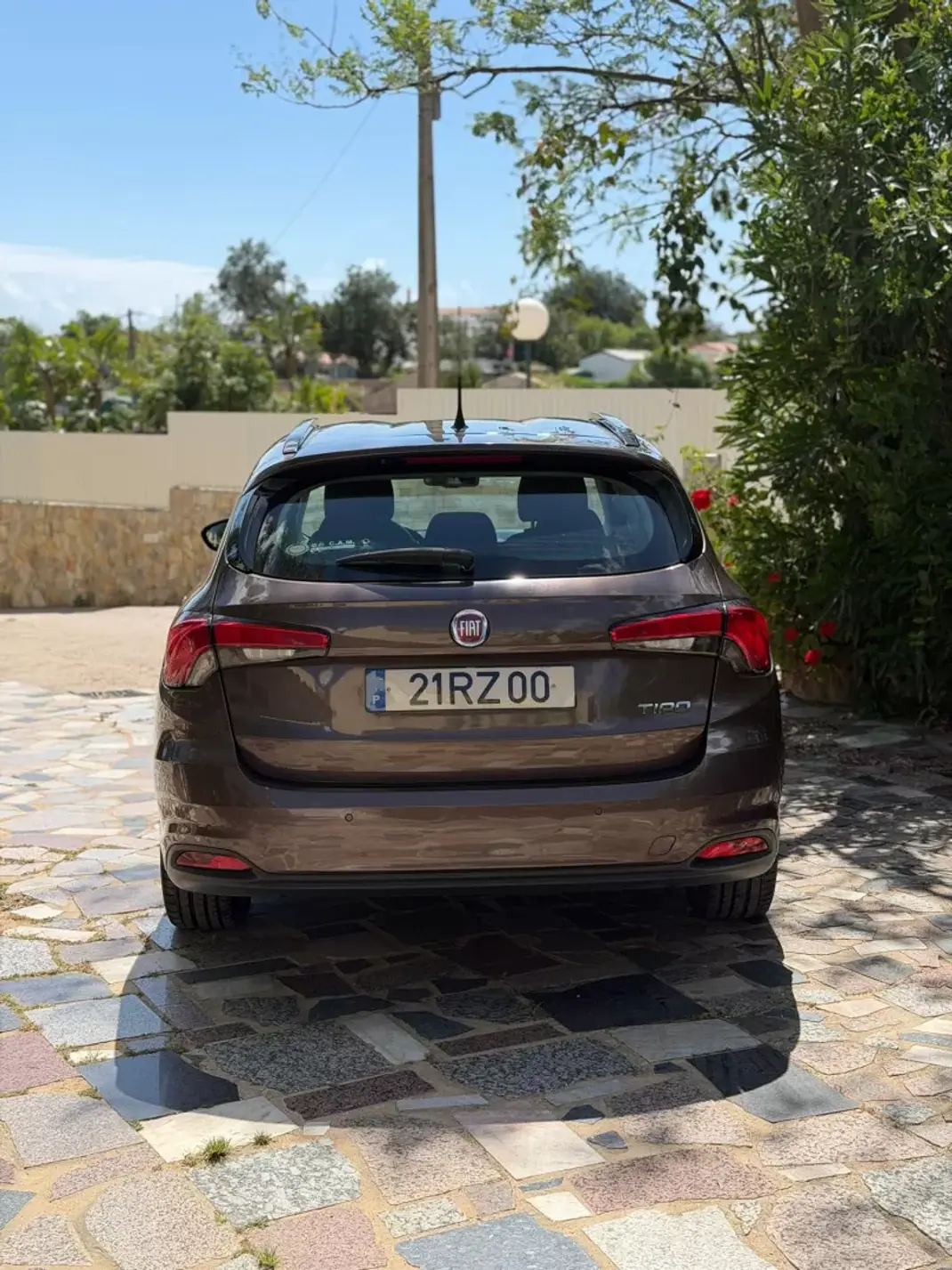 Fiat Tipo Station Wagon 2016 - 9900 EUR, 198263 km - AUTO.MOTO.pt - 198263km - foto 5 de 9