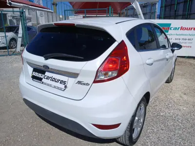 Ford Fiesta 2014 - 7350 EUR, 78604 km - 78604km - foto 5 de 22