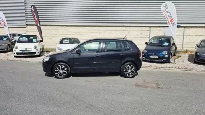 Volkswagen Polo 2008 - 4980 EUR, 154267 km - AUTO.MOTO.pt - 154267km - foto 25 de 38