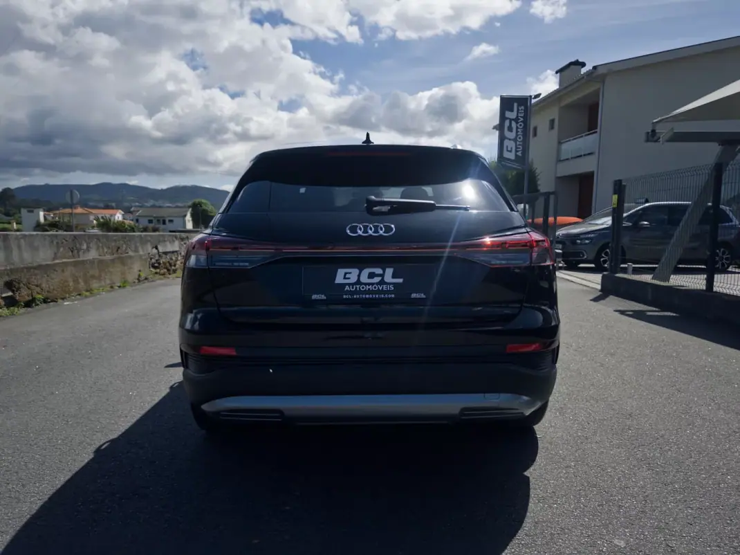 Audi Q4 e-tron 2022 - 36990 EUR, 56000 km - AUTO.MOTO.pt - 56000km - foto 6 de 63