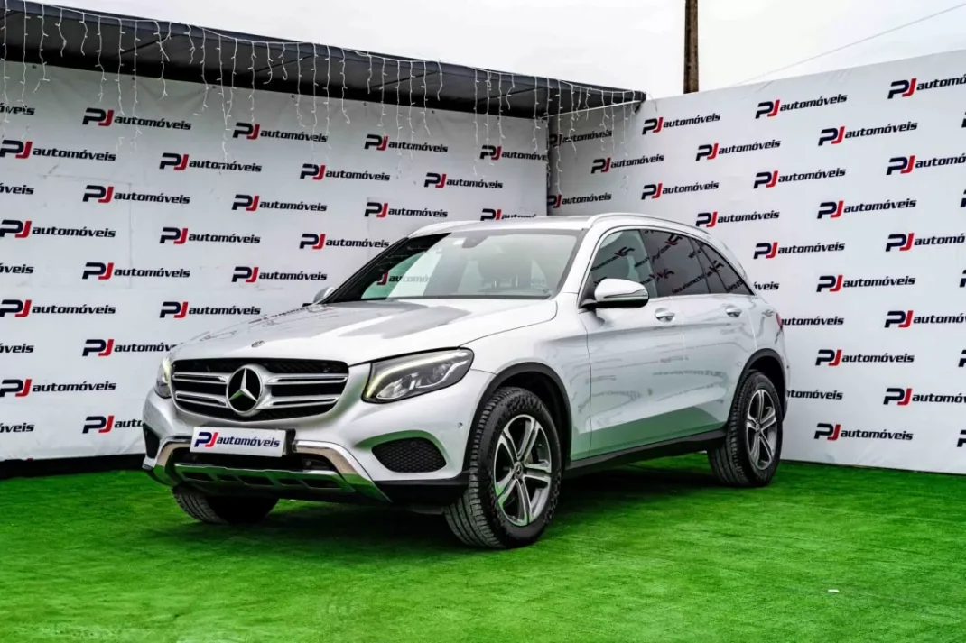 Mercedes-Benz GLC 250 2018 - 33900 EUR, 186200 km - AUTO.MOTO.pt - 186200km - foto 1 de 19