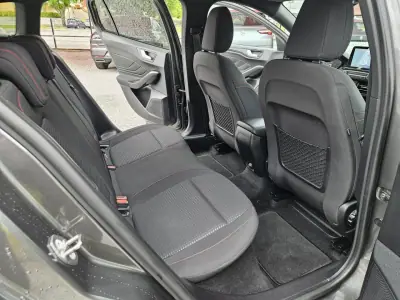 Ford Focus SW 2021 - 17800 EUR, 91100 km - AUTO.MOTO.pt - 91100km - foto 22 de 66