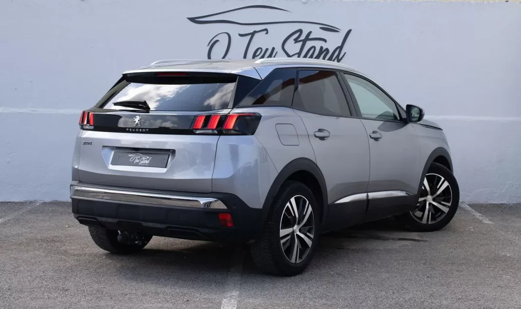 Peugeot 3008 2018 - 17990 EUR, 166000 km - AUTO.MOTO.pt - 166000km - foto 2 de 49