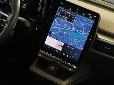 Renault Mégane E-Tech 2022 - 27990 EUR, 50000 km - AUTO.MOTO.pt - 50000km - foto 14 de 54