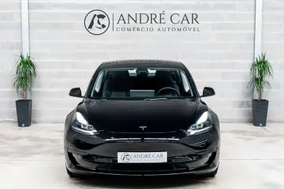 Tesla Model 3 2021 - 26450 EUR, 64959 km - AUTO.MOTO.pt - 64959km - foto 3 de 53