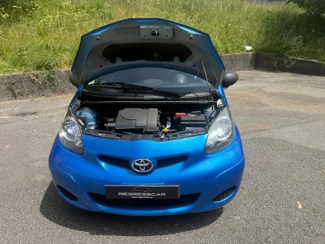 Toyota Aygo 2010 - 5490 EUR, 149000 km - 149000km - foto 22 de 25