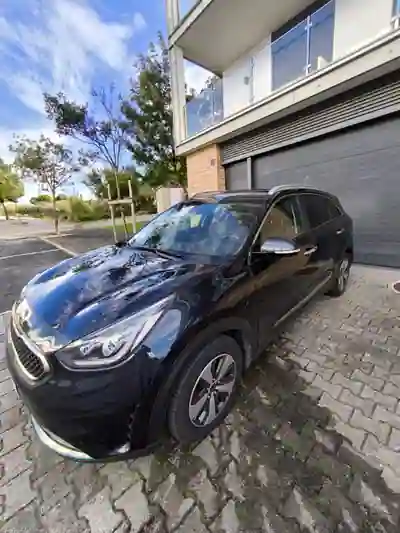Kia Niro 2019 - 17000 EUR, 54000 km - 54000km - foto 2 de 11