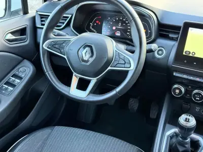 Renault Clio 2020 - 11900 EUR, 158151 km - AUTO.MOTO.pt - 158151km - foto 13 de 20