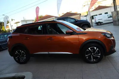 Peugeot e-2008 2020 - 19450 EUR, 54000 km - AUTO.MOTO.pt - 54000km - foto 4 de 41