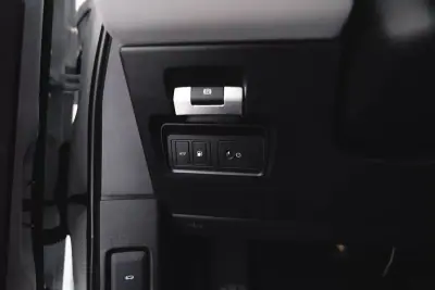 Land Rover Range Rover Evoque 2021 - 34950 EUR, 51000 km - AUTO.MOTO.pt - 51000km - foto 38 de 55