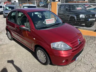 Citroën C3 2005 - 3450 EUR, 92552 km - AUTO.MOTO.pt - 92552km - foto 7 de 10