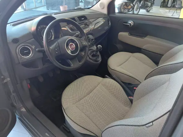 Fiat 500 2010 - 6999 EUR, 156000 km - AUTO.MOTO.pt - 156000km - foto 8 de 19