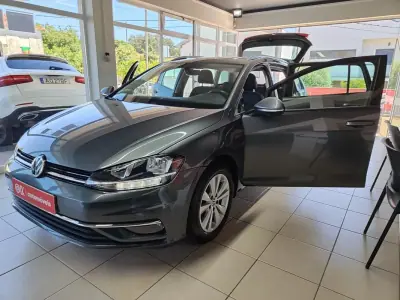 Volkswagen Golf Variant 2019 - 18250 EUR, 35000 km - AUTO.MOTO.pt - 35000km - foto 14 de 23