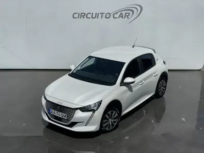 Peugeot e-208 2020 - 16250 EUR, 61819 km - AUTO.MOTO.pt - 61819km - foto 5 de 27