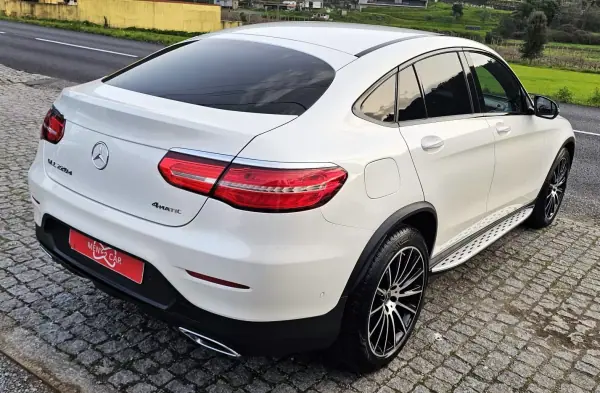 Mercedes-Benz GLC 220 2018 - 44500 EUR, 88000 km - AUTO.MOTO.pt - 88000km - foto 2 de 30