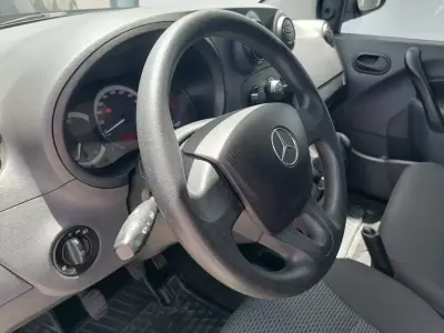 Mercedes-Benz 108 CDI/27 2017 - 12750 EUR, 161993 km - AUTO.MOTO.pt - 161993km - foto 10 de 21