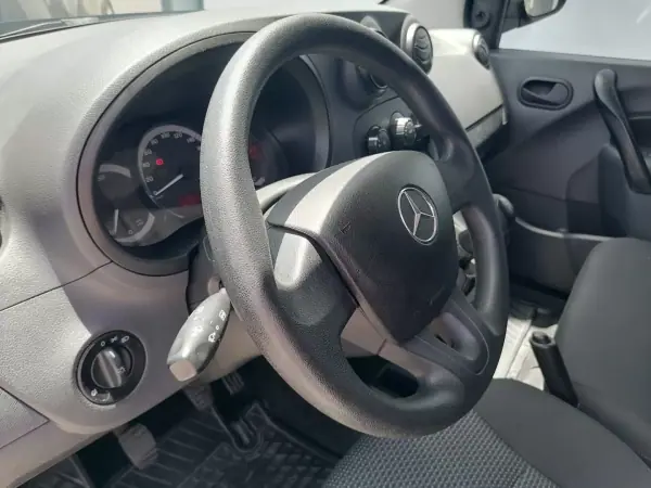 Mercedes-Benz 108 CDI/27 2017 - 12750 EUR, 161993 km - AUTO.MOTO.pt - 161993km - foto 10 de 21