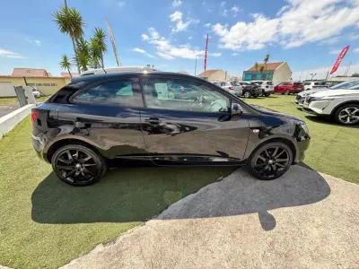 SEAT Ibiza 2016 - 15490 EUR, 104780 km - AUTO.MOTO.pt - 104780km - foto 5 de 12