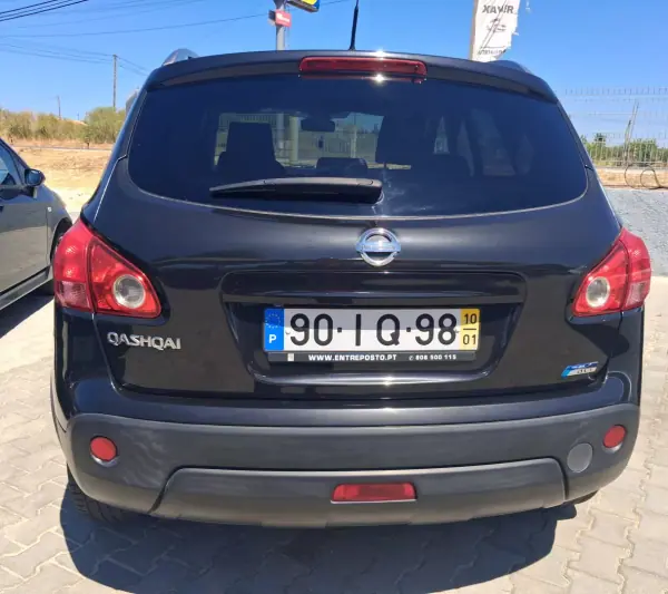 Nissan Qashqai 2010 - 6800 EUR, 250000 km - AUTO.MOTO.pt - 250000km - foto 7 de 8