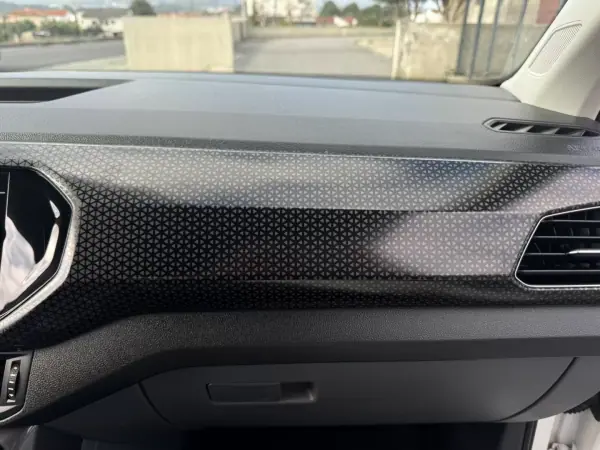 Volkswagen T-Cross 2019 - 18990 EUR, 100000 km - 100000km - foto 50 de 50