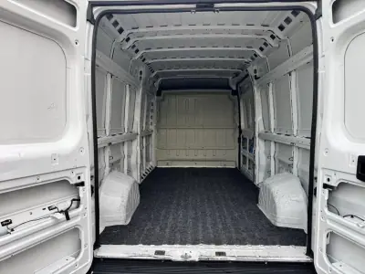 Citroën Jumper 2.2 HDi 130HP L2H2 3L 2014 - 14500 EUR, 155321 km - AUTO.MOTO.pt - 155321km - foto 17 de 18