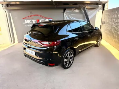 Renault Mégane 2016 — foto 5 de 31
