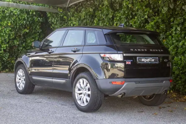 Land Rover Range Rover Evoque 2018 - 20900 EUR, 98000 km - AUTO.MOTO.pt - 98000km - foto 10 de 17