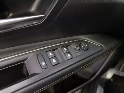 Peugeot 3008 2020 — photo 4 of 21