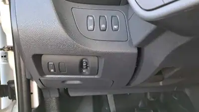 Renault Kangoo 1.5 DCi Maxi 2019 - 18900 EUR, 210580 km - AUTO.MOTO.pt - 210580km - foto 15 de 28