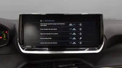 Peugeot e-208 2024 - 21450 EUR, 12000 km - AUTO.MOTO.pt - 12000km - foto 27 de 32