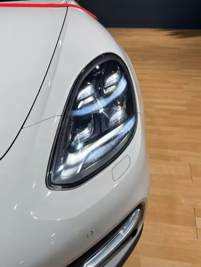Porsche Panamera 2017 - 64990 EUR, 110163 km - 110163km - foto 4 de 15