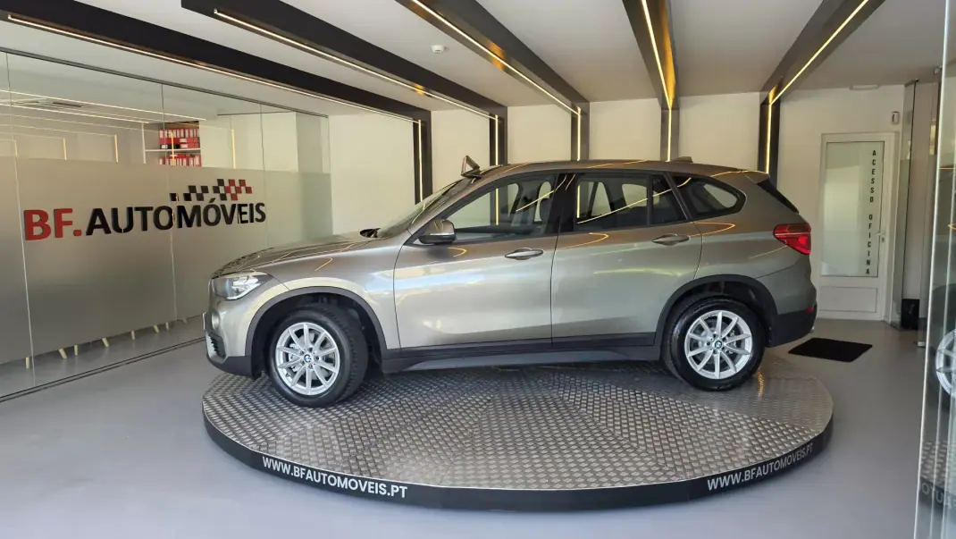 BMW X1 2016 - 22500 EUR, 76896 km - AUTO.MOTO.pt - 76896km - foto 14 de 61