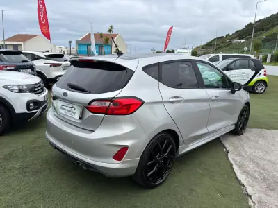 Ford Fiesta 2022 - 19490 EUR, 60249 km - AUTO.MOTO.pt - 60249km - foto 7 de 15