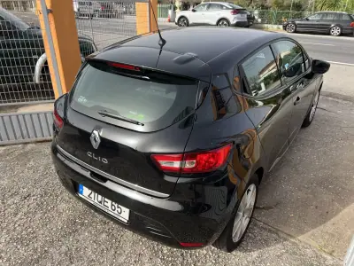 Renault Clio 2015 - 8250 EUR, 73635 km - AUTO.MOTO.pt - 73635km - foto 10 de 12