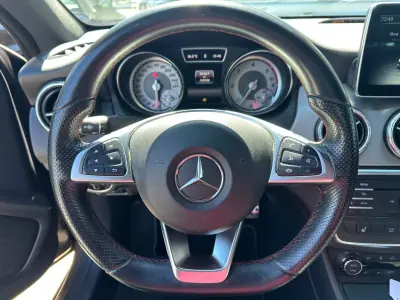 Mercedes-Benz CLA 200 2016 - 21900 EUR, 163435 km - AUTO.MOTO.pt - 163435km - foto 15 de 32