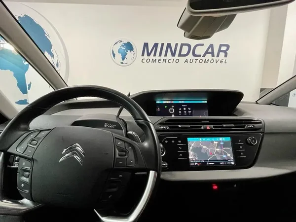 Citroën C4 Spacetourer 2020 - 24980 EUR, 65900 km - AUTO.MOTO.pt - 65900km - foto 16 de 27