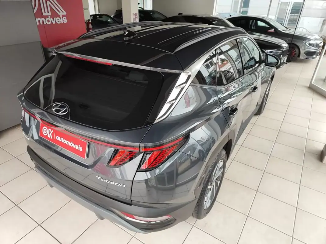 Hyundai Tucson 2023 - 27350 EUR, 19200 km - AUTO.MOTO.pt - 19200km - foto 12 de 40