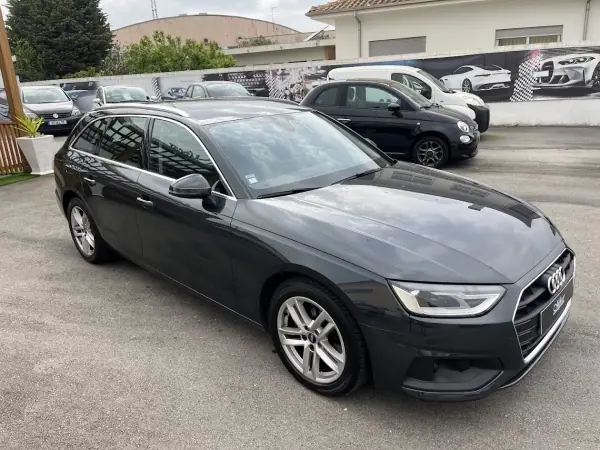 Audi A4 Avant 2022 - 21250 EUR, 195000 km - AUTO.MOTO.pt - 195000km - foto 40 de 45