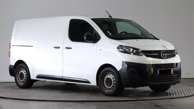 Opel 2019 - 12999 EUR, 92204 km - AUTO.MOTO.pt - 92204km - foto 2 de 7