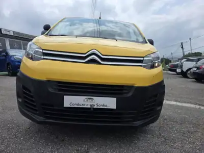Citroën Jumpy 2019 - 15900 EUR, 122000 km - AUTO.MOTO.pt - 122000km - foto 11 de 60