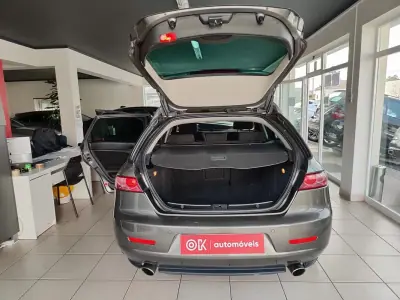 Alfa Romeo 159 Sportwagon 2008 - 7250 EUR, 221050 km - AUTO.MOTO.pt - 221050km - foto 15 de 37