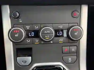 Land Rover Range Rover Evoque 2017 - 22900 EUR, 73200 km - 73200km - foto 11 de 14