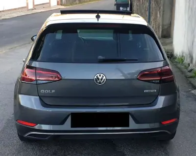 Volkswagen Golf 2018 - 17990 EUR, 118115 km - AUTO.MOTO.pt - 118115km - foto 5 de 26